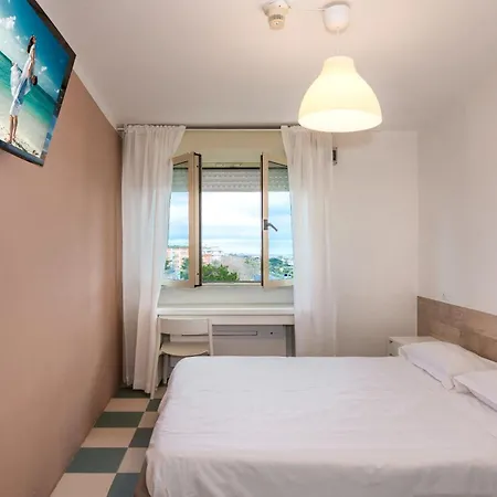 Hotel Happy Marina di Pietrasanta Exterior photo